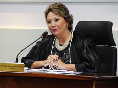 Foto da Notícia: OAB-MT saúda governadora Maria Helena Gargaglione Póvoas