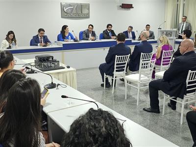 Foto da Notícia: OAB-MT realiza palestra sobre tutelas de urgência nos processos de insolvência