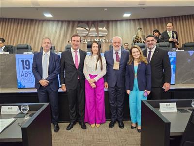 Foto da Notícia: Presidente do TDP da OAB-MT participa de encontro nacional