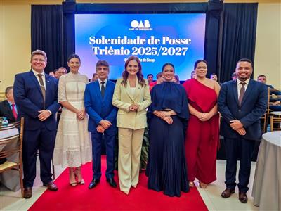 Foto da Notícia: Em Sinop, Gisela Cardoso empossa presidente Reginaldo Monteiro de Oliveira para a gestão 2025/2027