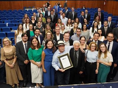 Foto da Notícia: OAB-MT lamenta a morte do advogado e grande professor José Valter Ribeiro