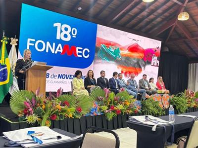 Notícia destaque: OAB-MT se faz presente na abertura do FONAMEC