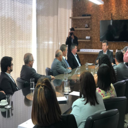 Reunião sobre decreto de regulamentação das cantinas - Fotografo: Luiza Zanella