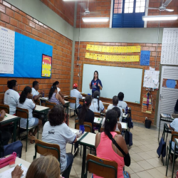 Maio Trabalho - Palestra Sesc Ler