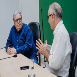 Reunião na prefeitura para viabilizar vagas de trabalho a imigrantes - Fotografo: George Dias/ZF Press