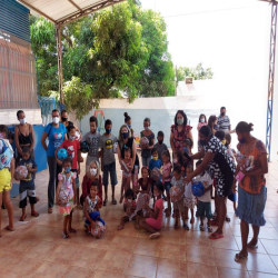 Campanha Natal Solidário - Faça uma Criança Feliz