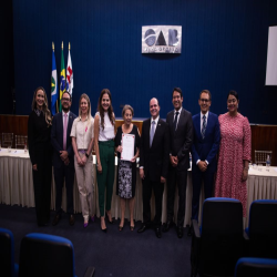 14/10 - Homenagem aos professores, OAB-MT entrega moções de aplausos a docentes do Direito