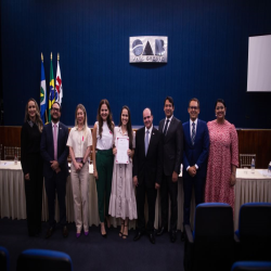 14/10 - Homenagem aos professores, OAB-MT entrega moções de aplausos a docentes do Direito