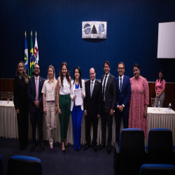 14/10 - Homenagem aos professores, OAB-MT entrega moções de aplausos a docentes do Direito