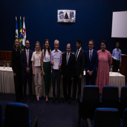 14/10 - Homenagem aos professores, OAB-MT entrega moções de aplausos a docentes do Direito