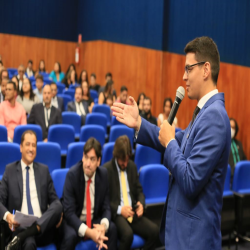 07/02 - OAB faz entrega de Certidões para estagiários e advogados  - Fotografo: Fernando Rodrigues