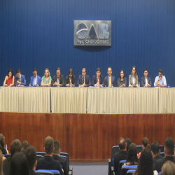 07/02 - OAB faz entrega de Certidões para estagiários e advogados  - Fotografo: Fernando Rodrigues