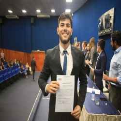 07/02 - OAB faz entrega de Certidões para estagiários e advogados  - Fotografo: Fernando Rodrigues