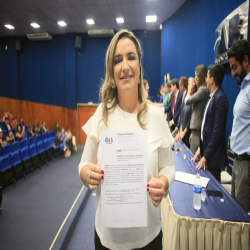 07/02 - OAB faz entrega de Certidões para estagiários e advogados  - Fotografo: Fernando Rodrigues