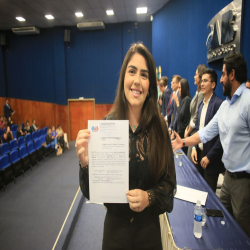 07/02 - OAB faz entrega de Certidões para estagiários e advogados  - Fotografo: Fernando Rodrigues