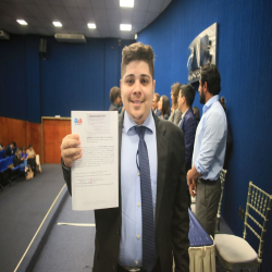 07/02 - OAB faz entrega de Certidões para estagiários e advogados  - Fotografo: Fernando Rodrigues