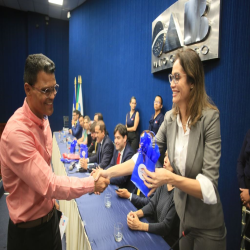 07/02 - OAB faz entrega de Certidões para estagiários e advogados  - Fotografo: Fernando Rodrigues