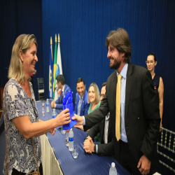 07/02 - OAB faz entrega de Certidões para estagiários e advogados  - Fotografo: Fernando Rodrigues