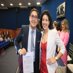 03/03 - OAB-MT entrega certidões para estagiários e novos profissionais - Fotografo: Fernando Rodrigues