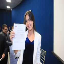 03/03 - OAB-MT entrega certidões para estagiários e novos profissionais - Fotografo: Fernando Rodrigues
