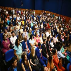 11/04 - OAB-MT entrega certidões para estagiários e novos advogados - Fotografo: Fernando Rodrigues