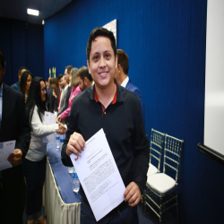 11/04 - OAB-MT entrega certidões para estagiários e novos advogados - Fotografo: Fernando Rodrigues