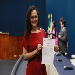 03-10 - OAB-MT faz entrega de certidões para novos advogados e estagiários - Fotografo: Fernando Rodrigues