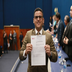 03-10 - OAB-MT faz entrega de certidões para novos advogados e estagiários - Fotografo: Fernando Rodrigues