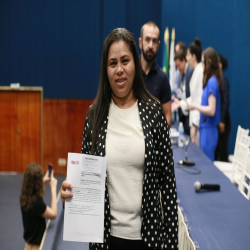 07-10 - Novos advogados e estagiários recebem certidões na OAB-MT - Fotografo: Fernando Rodrigues