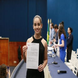 07-10 - Novos advogados e estagiários recebem certidões na OAB-MT - Fotografo: Fernando Rodrigues