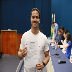 07-10 - Novos advogados e estagiários recebem certidões na OAB-MT - Fotografo: Fernando Rodrigues