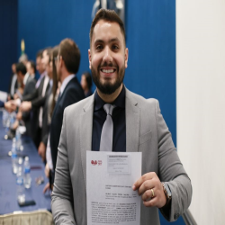 07-10 - Novos advogados e estagiários recebem certidões na OAB-MT - Fotografo: Fernando Rodrigues