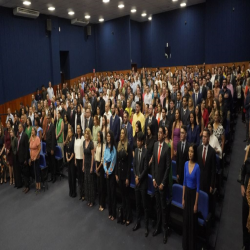 05-12 - Entrega de certidões para novos advogados e estagiários, na OAB-MT - Fotografo: Fernando Rodrigues