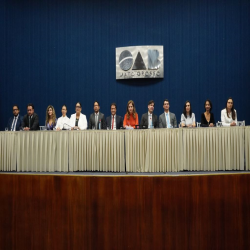 02-04 - Novos advogados e estagiários recebem certidões na OAB-MT - Fotografo: Fernando Rodrigues