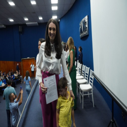 02-04 - Novos advogados e estagiários recebem certidões na OAB-MT - Fotografo: Fernando Rodrigues