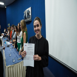 02-04 - Novos advogados e estagiários recebem certidões na OAB-MT - Fotografo: Fernando Rodrigues