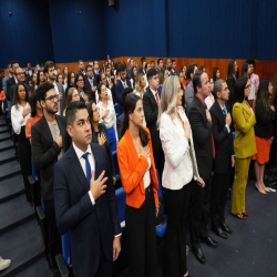 07-05 - Novos advogados e estagiários recebem certidões na OAB-MT - Fotografo: Fernando Rodrigues