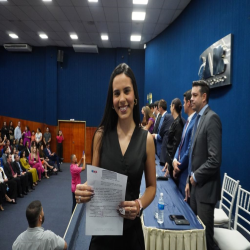 07-05 - Novos advogados e estagiários recebem certidões na OAB-MT - Fotografo: Fernando Rodrigues