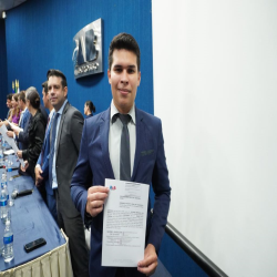 07-05 - Novos advogados e estagiários recebem certidões na OAB-MT - Fotografo: Fernando Rodrigues