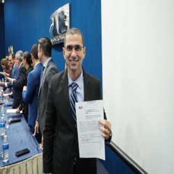 07-05 - Novos advogados e estagiários recebem certidões na OAB-MT - Fotografo: Fernando Rodrigues