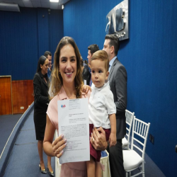 07-05 - Novos advogados e estagiários recebem certidões na OAB-MT - Fotografo: Fernando Rodrigues