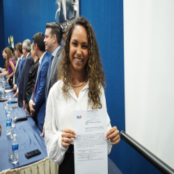 07-05 - Novos advogados e estagiários recebem certidões na OAB-MT - Fotografo: Fernando Rodrigues