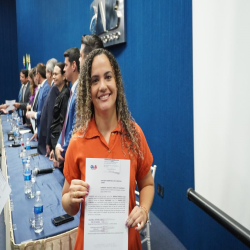 07-05 - Novos advogados e estagiários recebem certidões na OAB-MT - Fotografo: Fernando Rodrigues