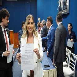 07-05 - Novos advogados e estagiários recebem certidões na OAB-MT - Fotografo: Fernando Rodrigues