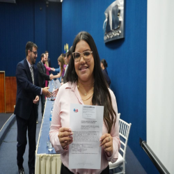 07-05 - Novos advogados e estagiários recebem certidões na OAB-MT - Fotografo: Fernando Rodrigues