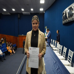 07-05 - Novos advogados e estagiários recebem certidões na OAB-MT - Fotografo: Fernando Rodrigues