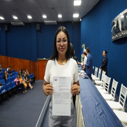 07-05 - Novos advogados e estagiários recebem certidões na OAB-MT - Fotografo: Fernando Rodrigues