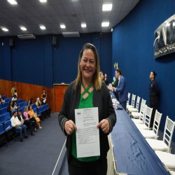 07-05 - Novos advogados e estagiários recebem certidões na OAB-MT - Fotografo: Fernando Rodrigues