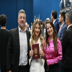 01-04-25 Entrega de Carteiras para estagiários, advogadas e advogados - Fotografo: Fernando Rodrigues