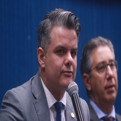 02-12-25 Entrega de Carteiras para estagiários, advogadas e advogados - Fotografo: Fernando Rodrigues